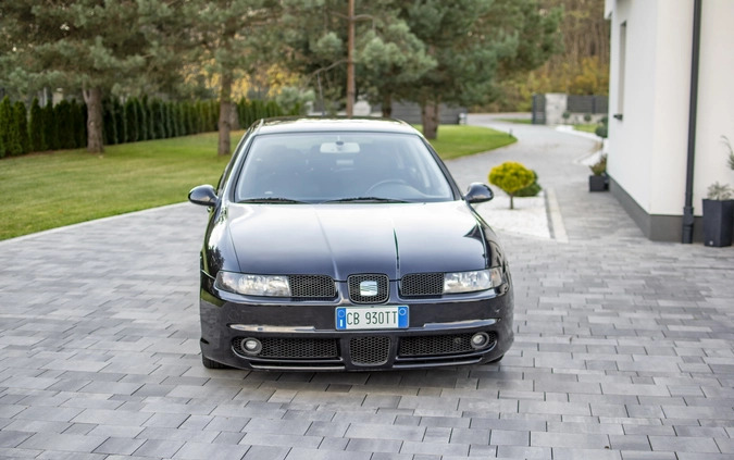 Seat Leon cena 15950 przebieg: 314550, rok produkcji 2003 z Nisko małe 742